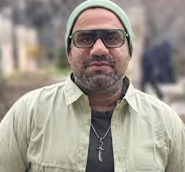 4. Kamil Riaz Kara