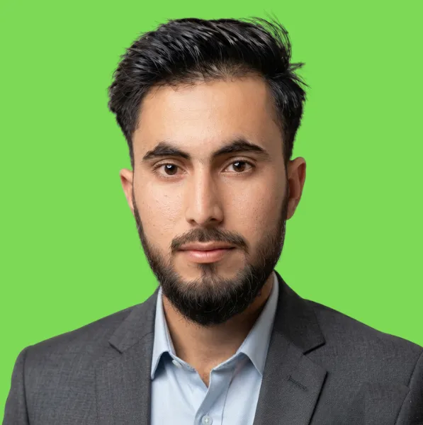 9. Nazir Ullah